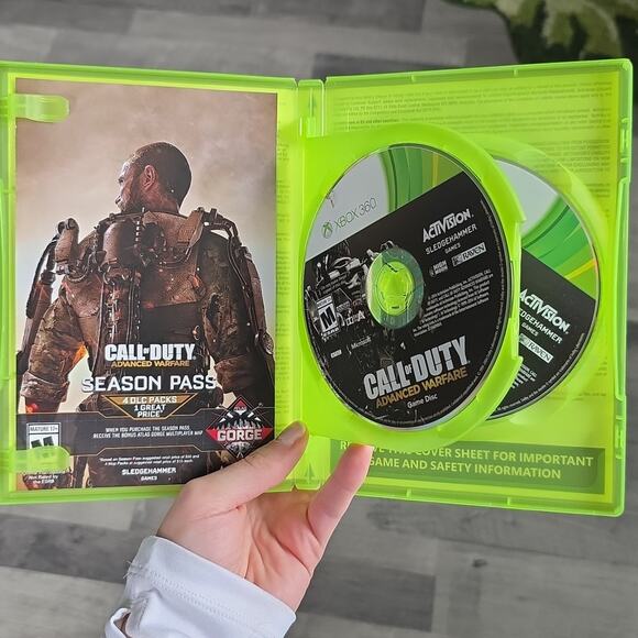 Call of Duty: Advanced Warfare for Xbox 360 - Green Case - Picture 3 of 3